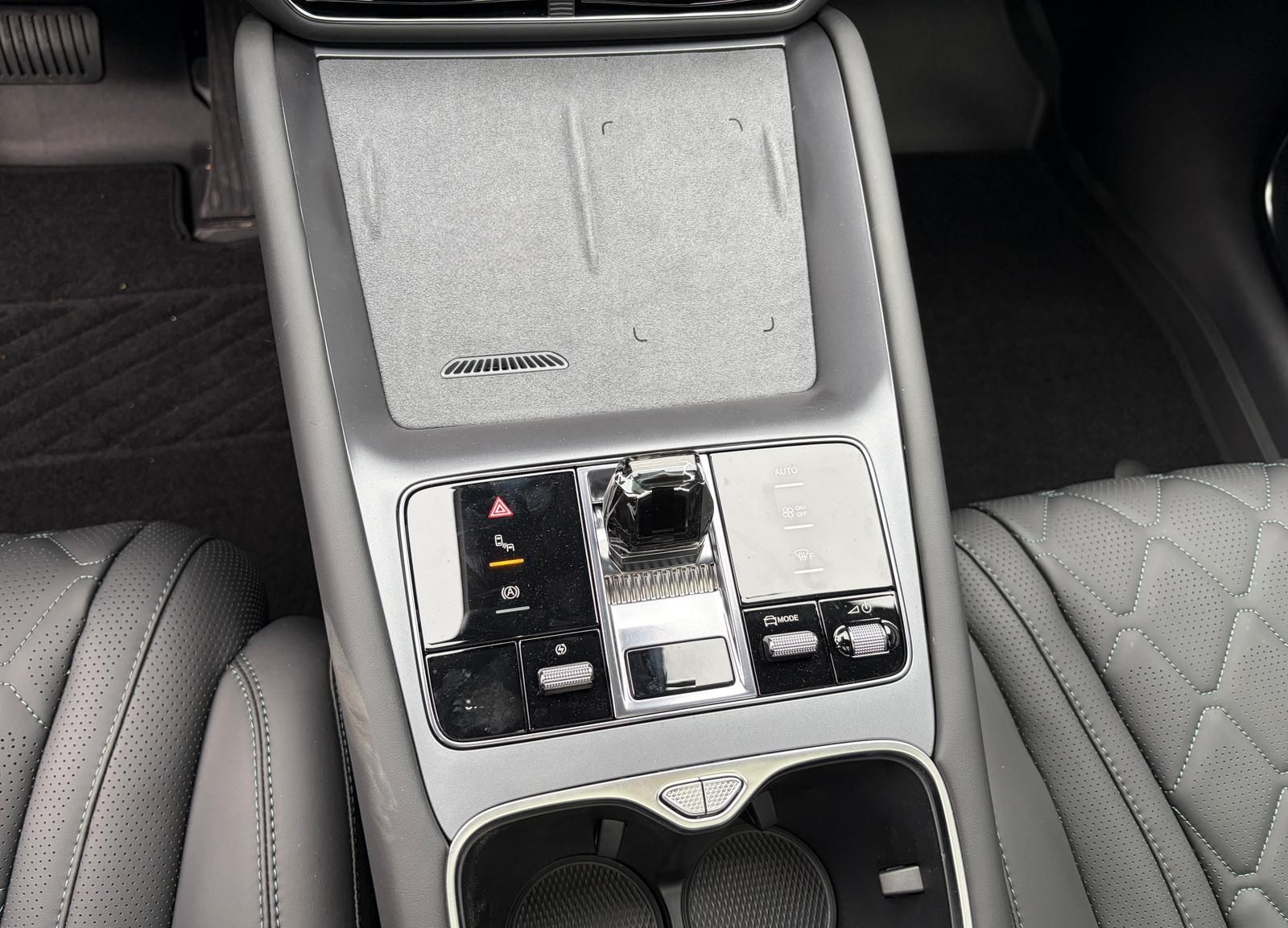 BYD SEALION 7 DESIGN 82.5KWH AWD 530PS PANO 4.5S foto 17