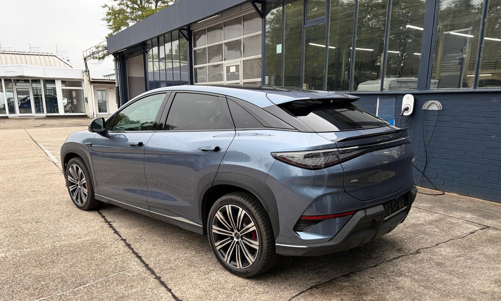 BYD SEALION 7 DESIGN 82.5KWH AWD 530PS PANO 4.5S foto 4