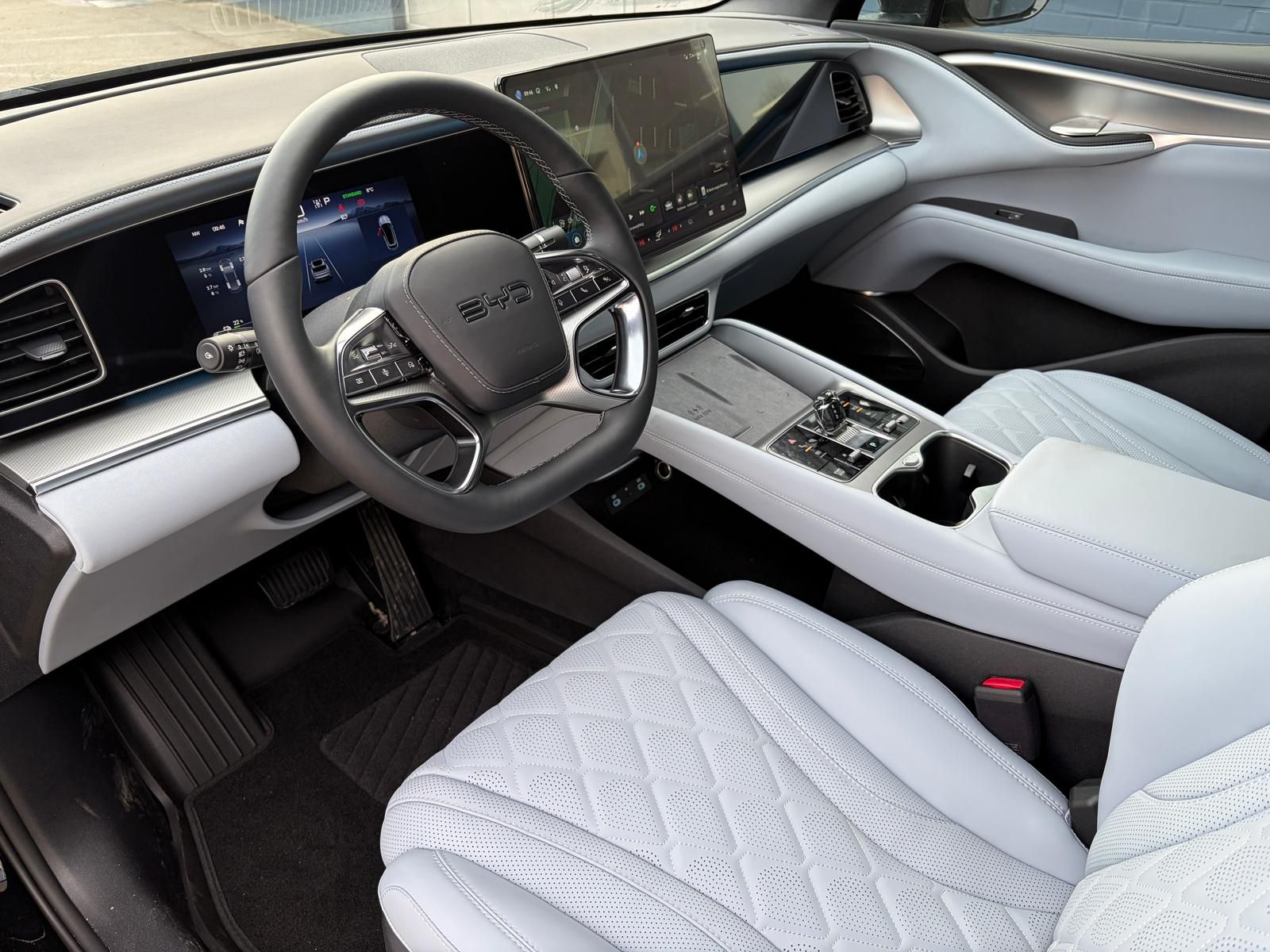 BYD SEALION 7 COMFORT 82,5 KWH 313PS LEDER PANO 360° foto 9