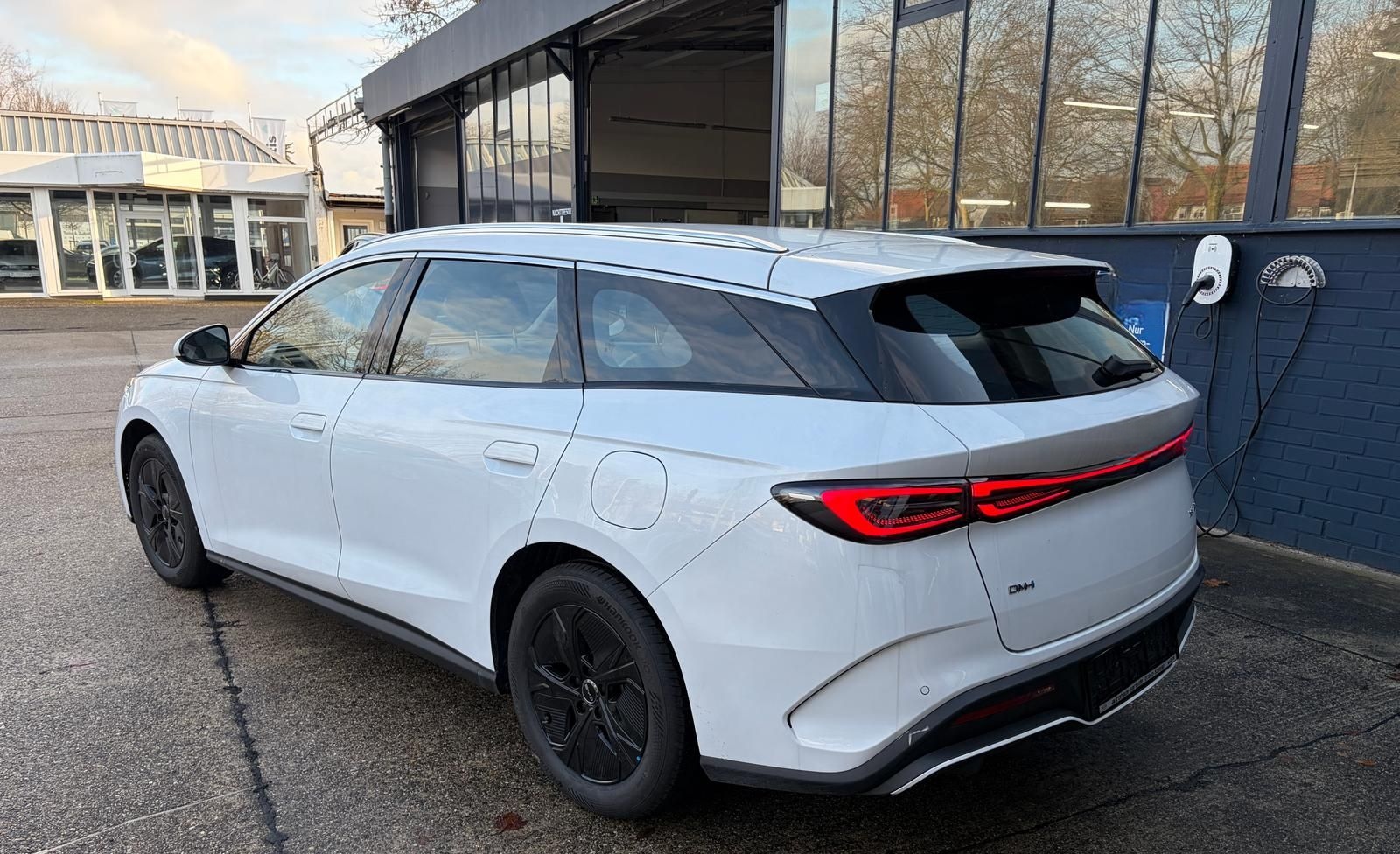 BYD SEAL 6 TOURING 1.5 DM-I BOOST 10KWH ELEKT-HECKKL foto 5