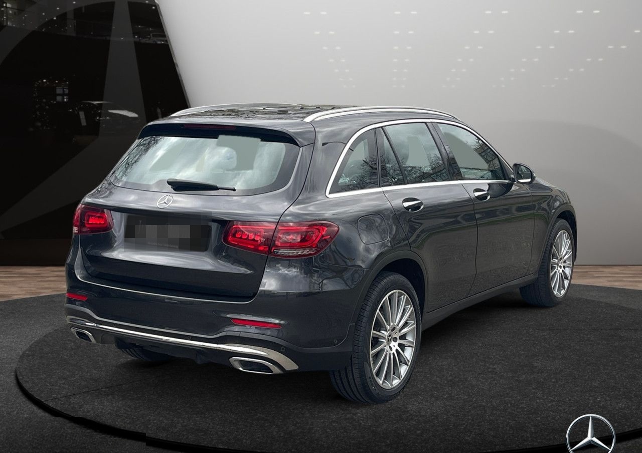 Mercedes-Benz GLC200 4M AMG/Pano/AHK/Kamera/LED/EasyP/Keyless foto 8