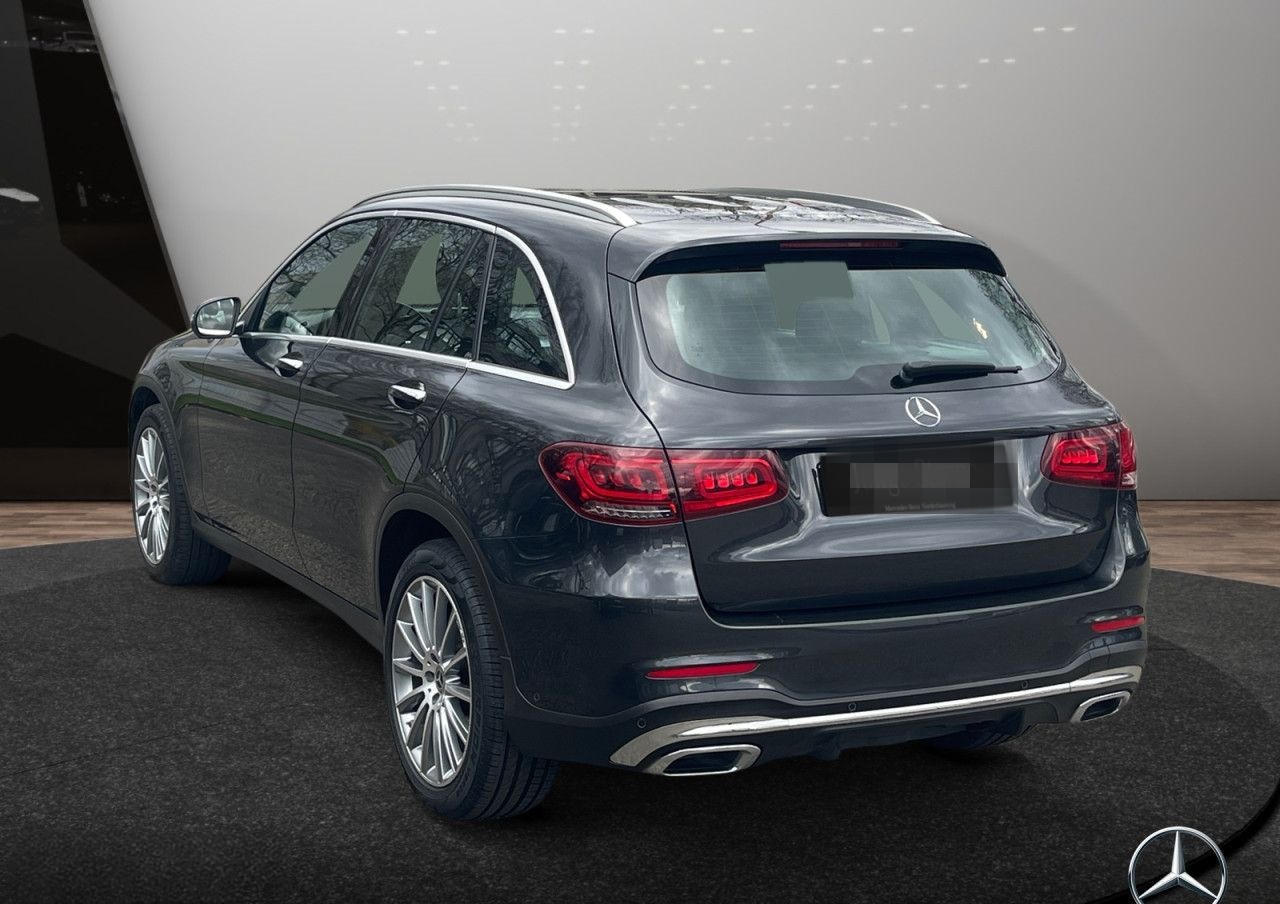 Mercedes-Benz GLC200 4M AMG/Pano/AHK/Kamera/LED/EasyP/Keyless foto 10