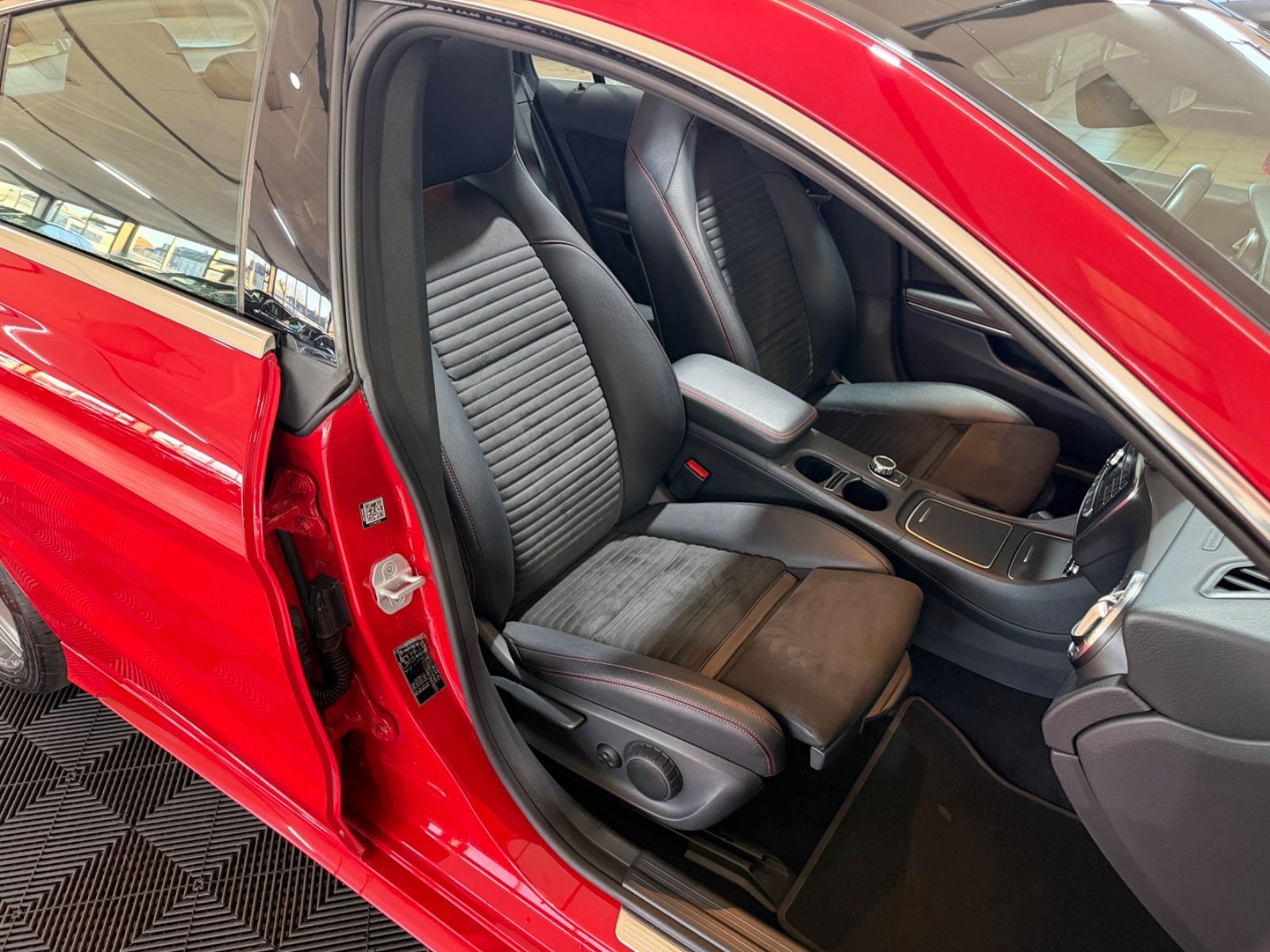 Mercedes-Benz CLA Shooting Brake CLA 250*AMG-LINE*KAMERA* foto 21