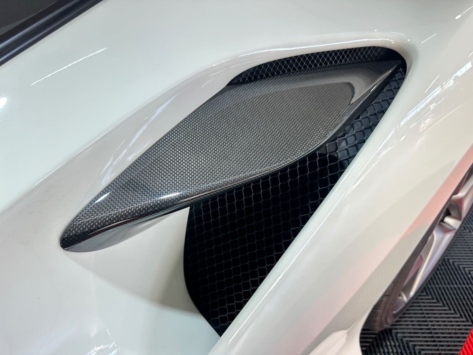 Ferrari F8 Carbon Paket/JBL/Lift foto 13