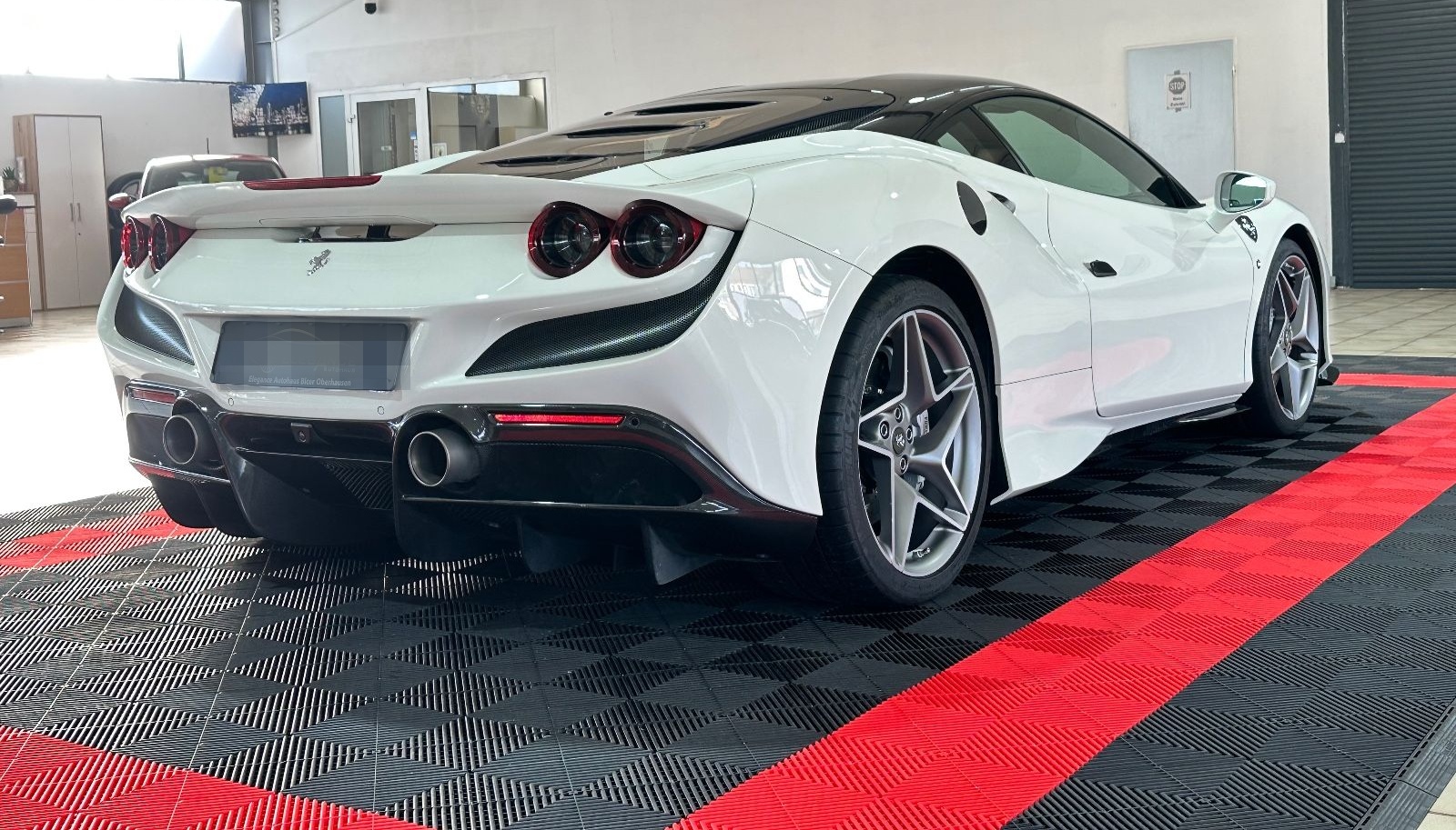 Ferrari F8 Carbon Paket/JBL/Lift foto 7