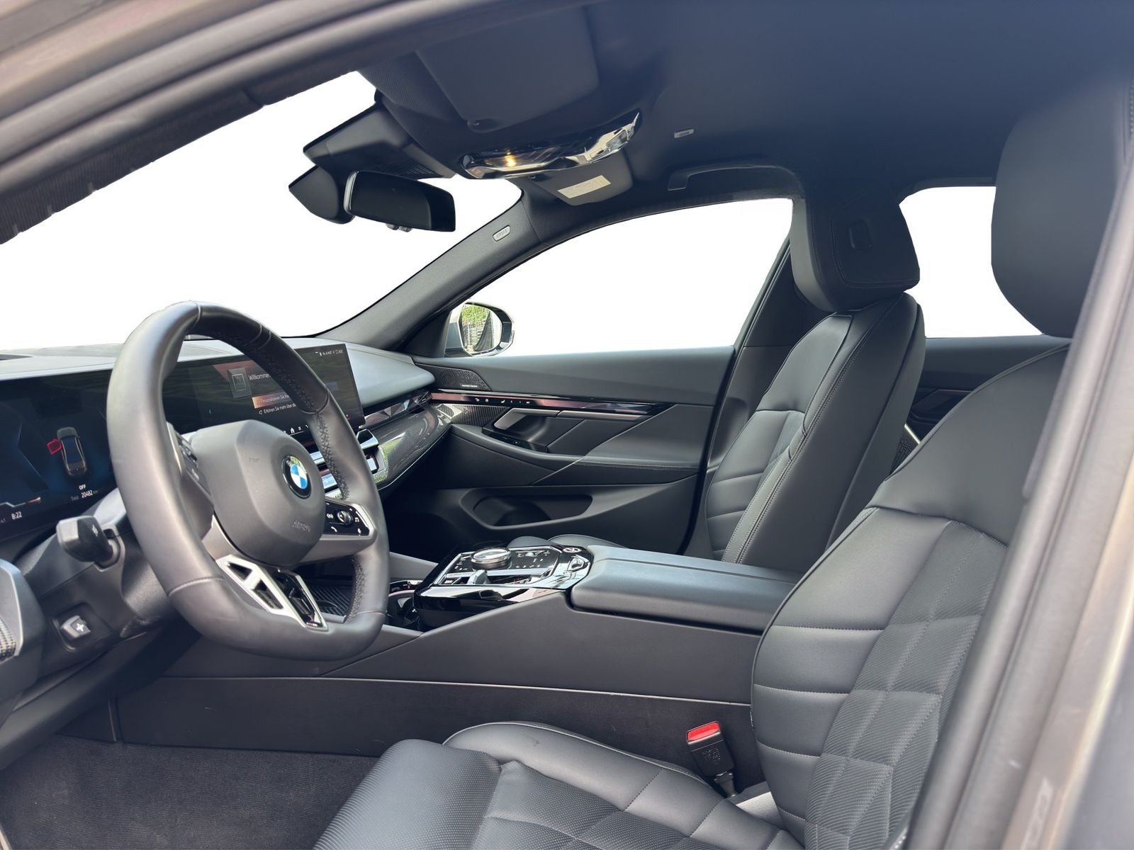 BMW 520d Lim M Sportpaket LED AHK SHZ Park/DrivAs+ foto 7
