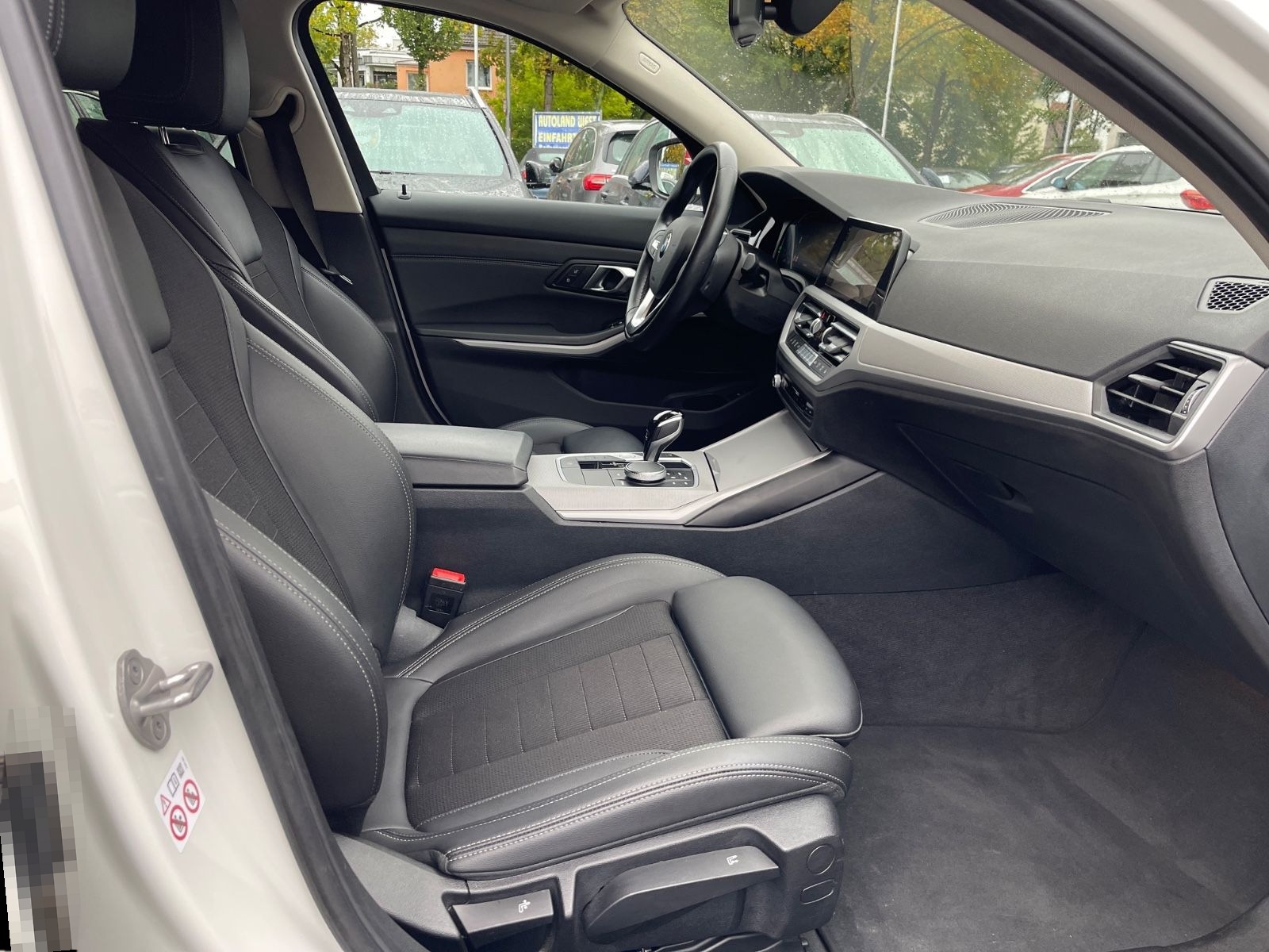 BMW 320d Touring.Automatik.LED.Navi foto 12