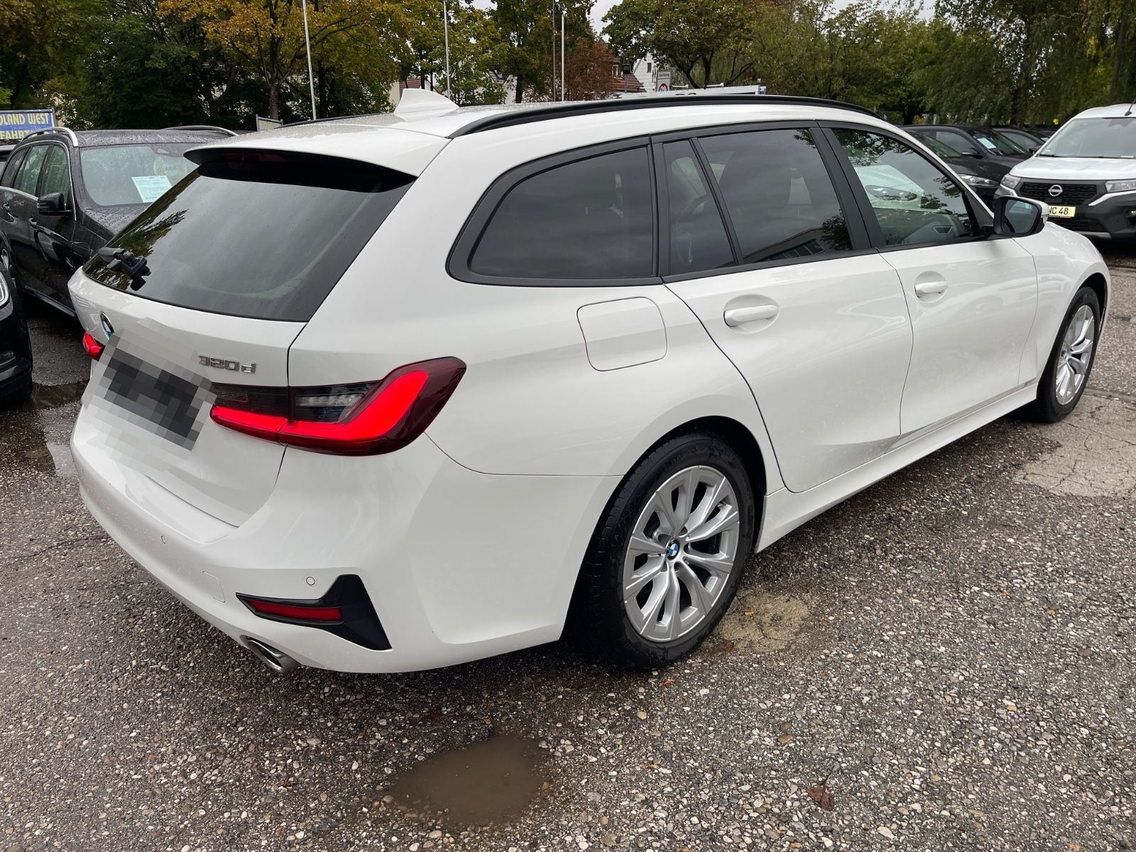 BMW 320d Touring.Automatik.LED.Navi foto 4