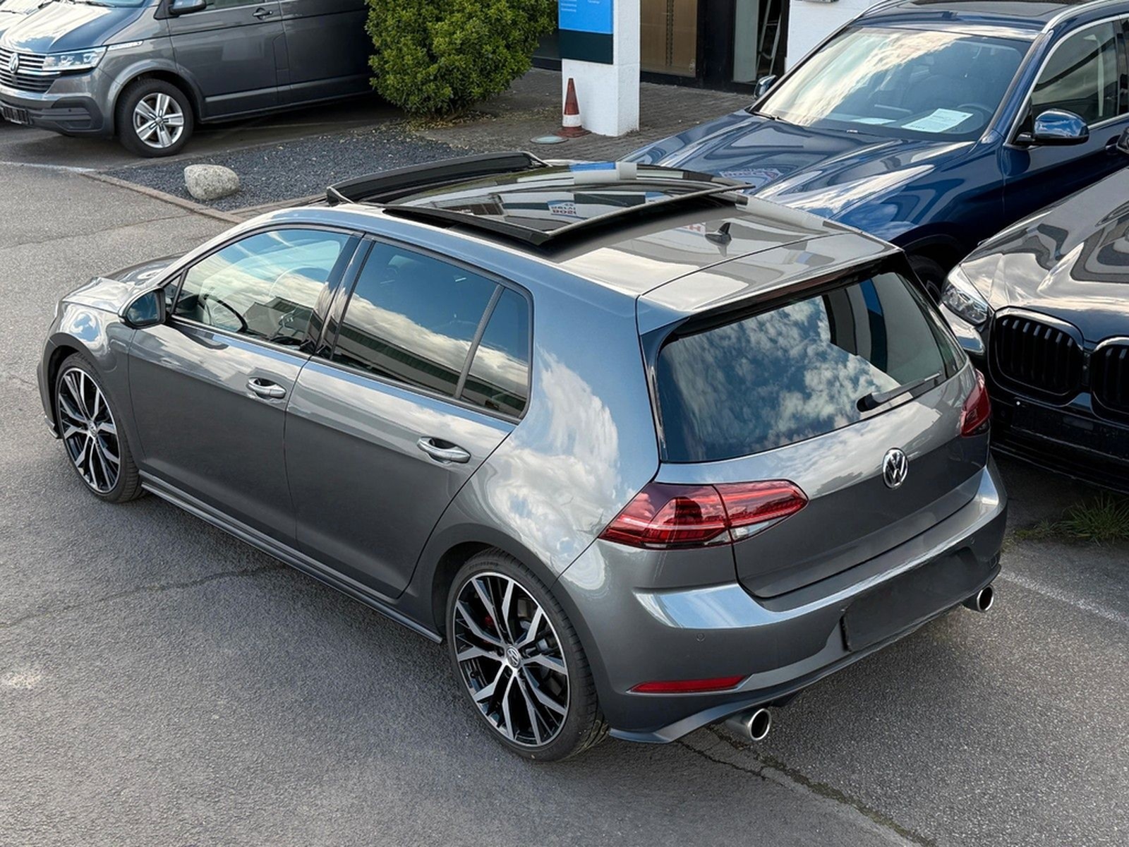 Volkswagen GTI Performance DSG*PANO*LED*VIRTUAL*ACC*KARO*19 foto 4