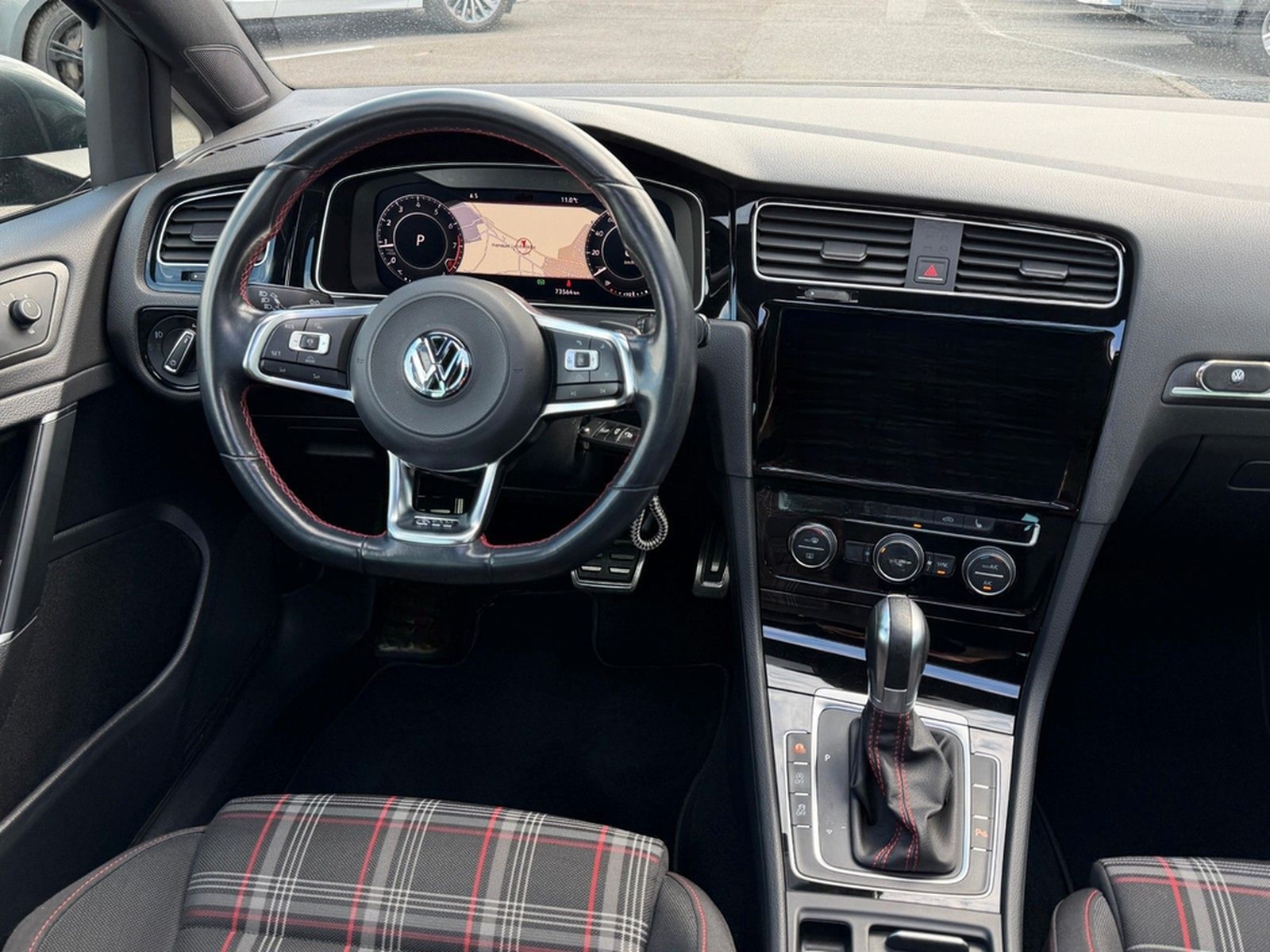 Volkswagen GTI Performance DSG*PANO*LED*VIRTUAL*ACC*KARO*19 foto 8