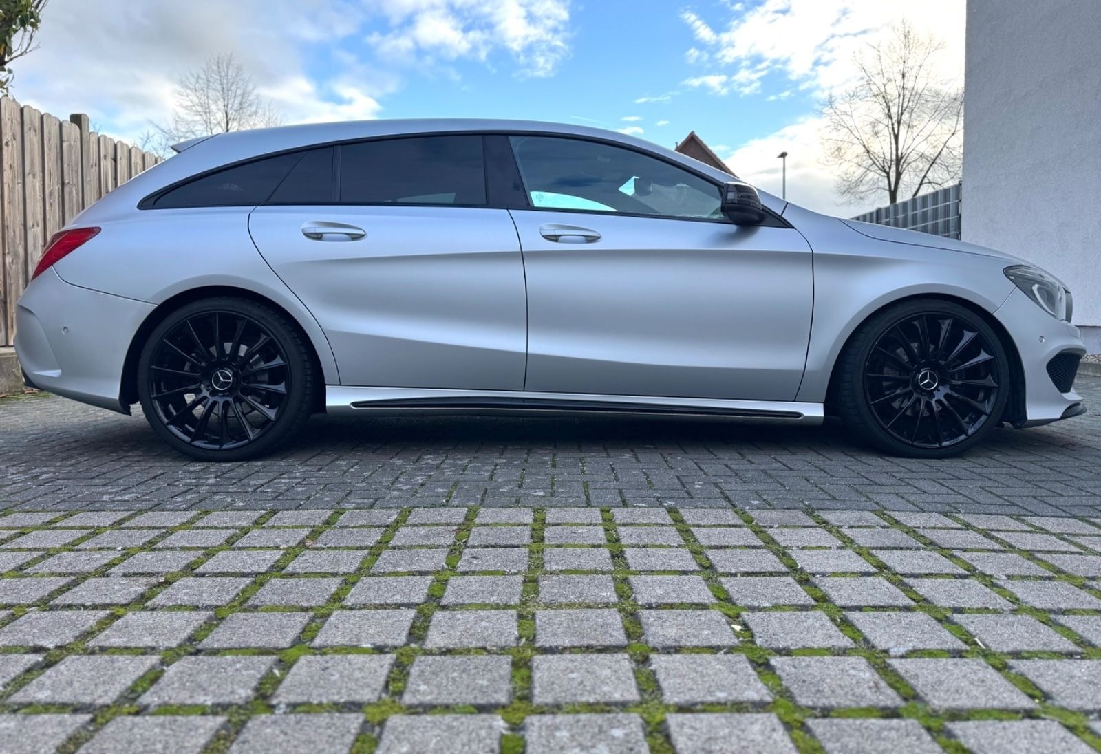 Mercedes-Benz CLA 200 Shooting Brake  AMG Line MB Scheckheft foto 7