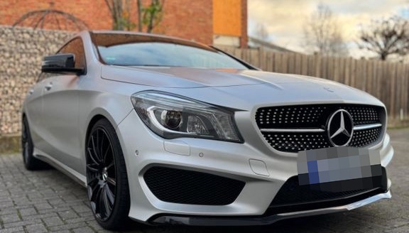 Mercedes-Benz CLA 200 Shooting Brake  AMG Line MB Scheckheft foto 8