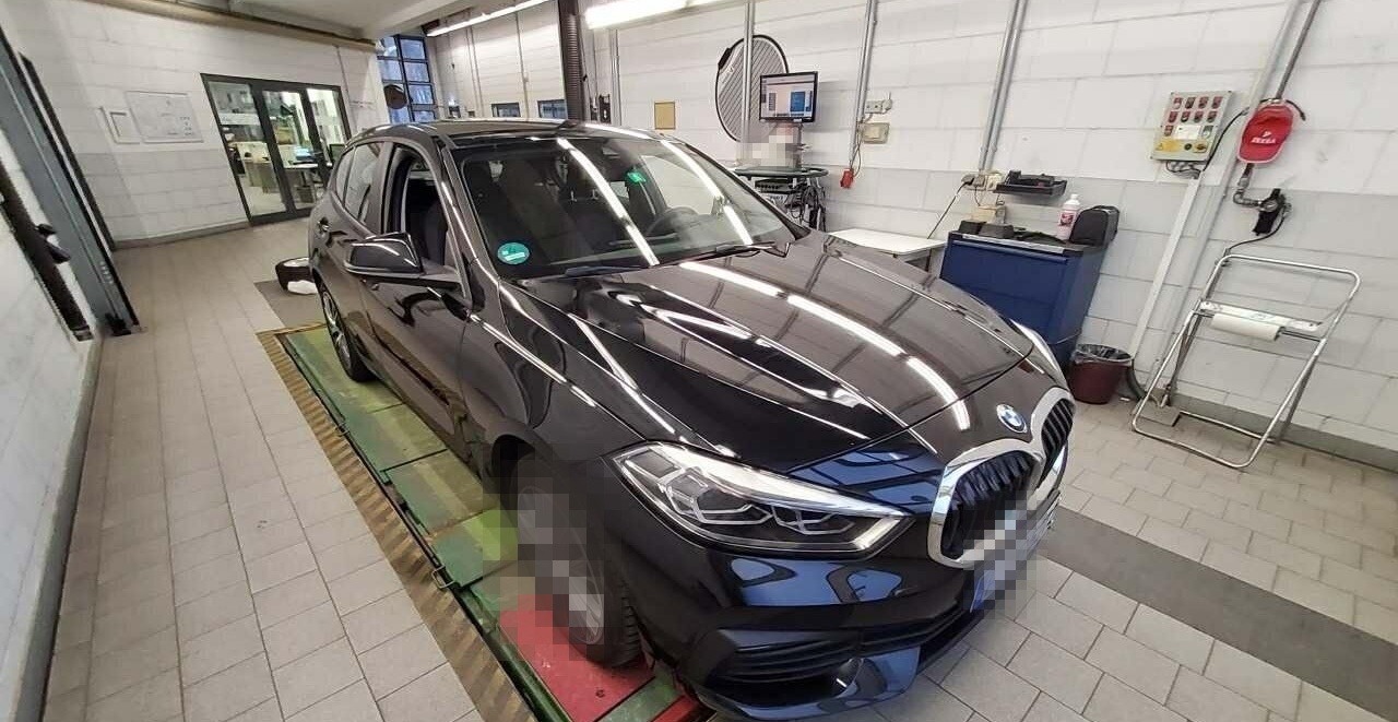 BMW 120d Advantage BLIS LED Lane AUT Klima foto 6