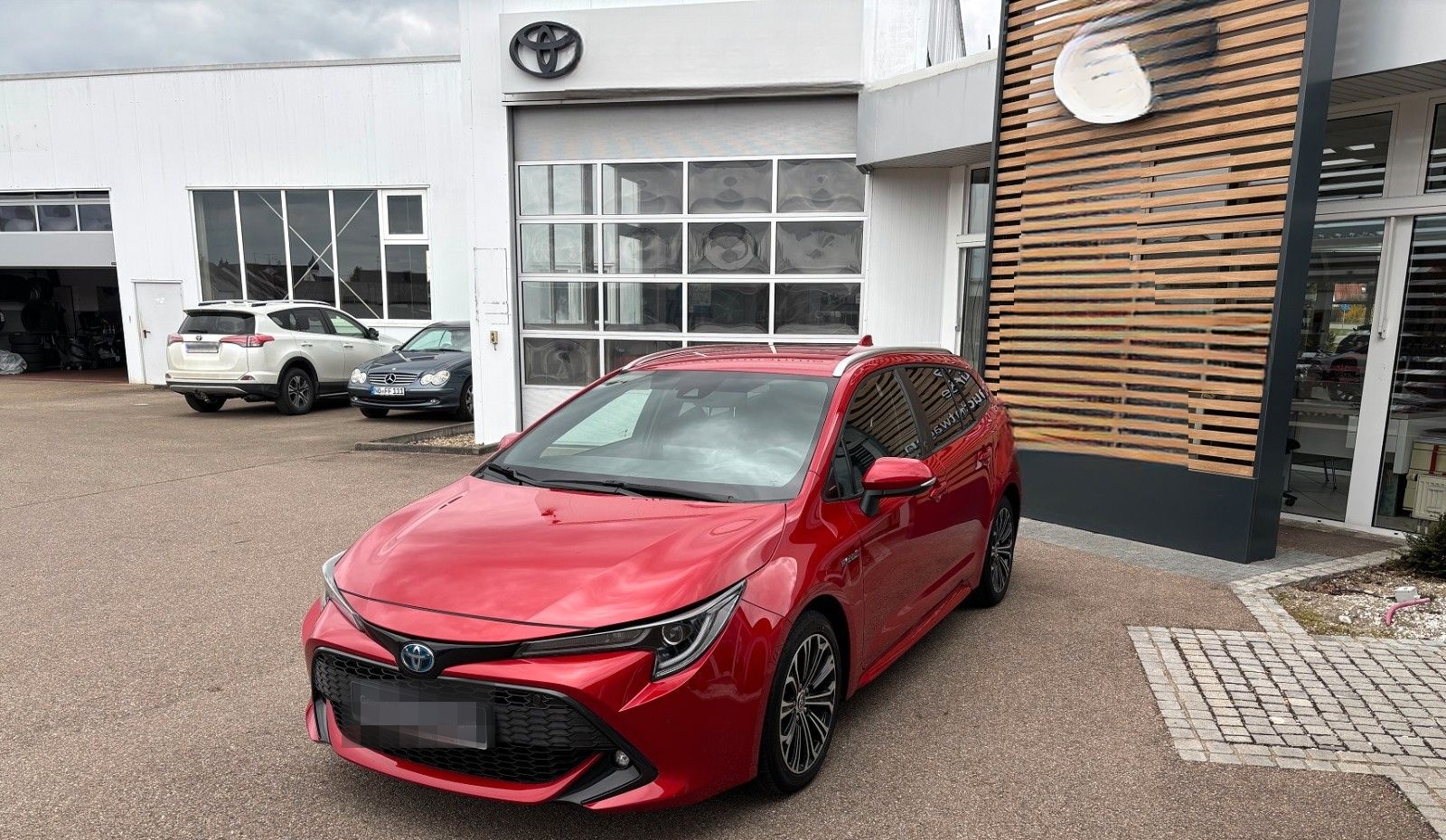 Toyota Corolla 2,0 Hybrid Team D Touring Sports  Relax foto 15
