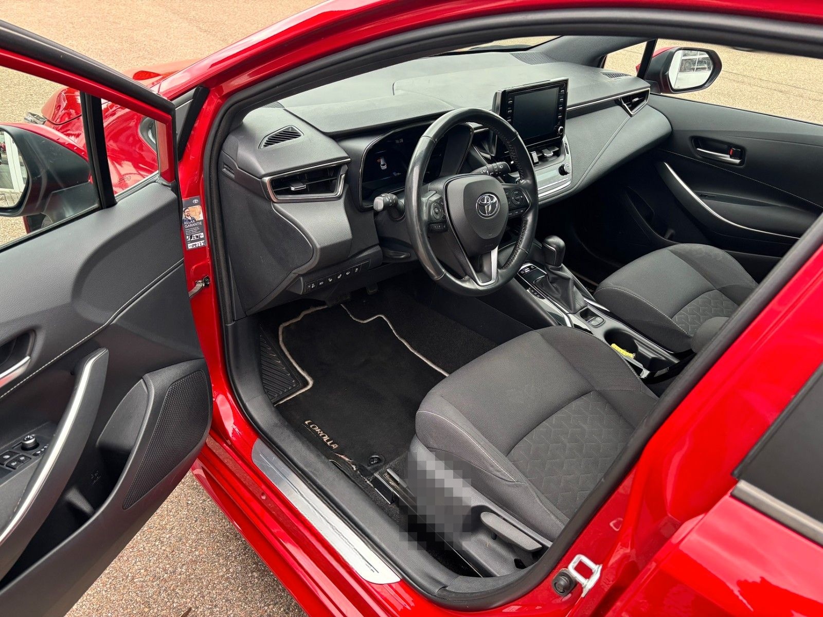 Toyota Corolla 2,0 Hybrid Team D Touring Sports  Relax foto 8