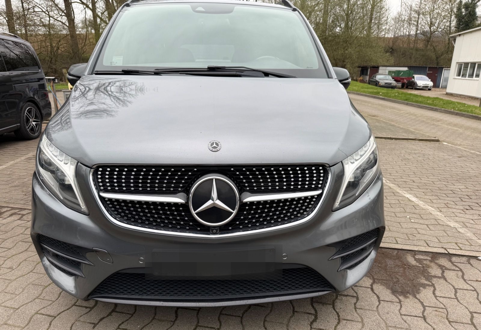 Mercedes-Benz V 300 d AVANTGARDE EDITION / AMG lang foto 2