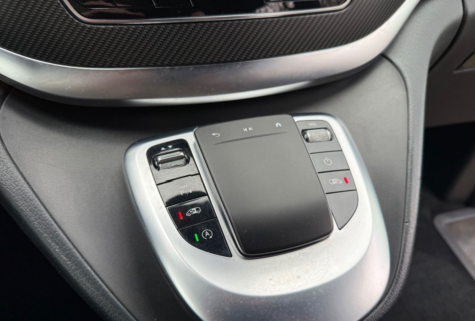 Mercedes-Benz V 300 d AVANTGARDE EDITION / AMG lang foto 10