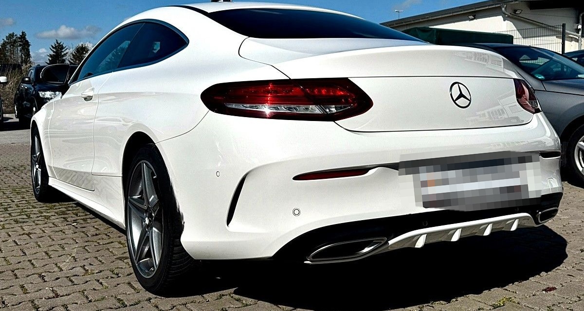 Mercedes-Benz C 250 AMG Line /RCAM/VOLL SHEFT/LED foto 6