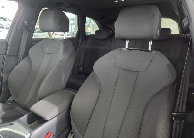 Audi A4 Avant S-Line¹ 2.0 TDI S-TRON MATRIX eHECK 8FA foto 11