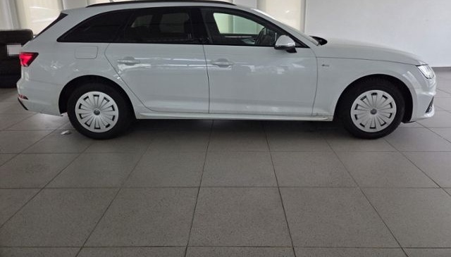 Audi A4 Avant S-Line¹ 2.0 TDI S-TRON MATRIX eHECK 8FA foto 5