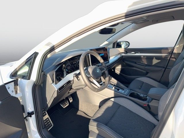 Volkswagen Golf VIII Variant 1.5 eTSI Energy foto 8