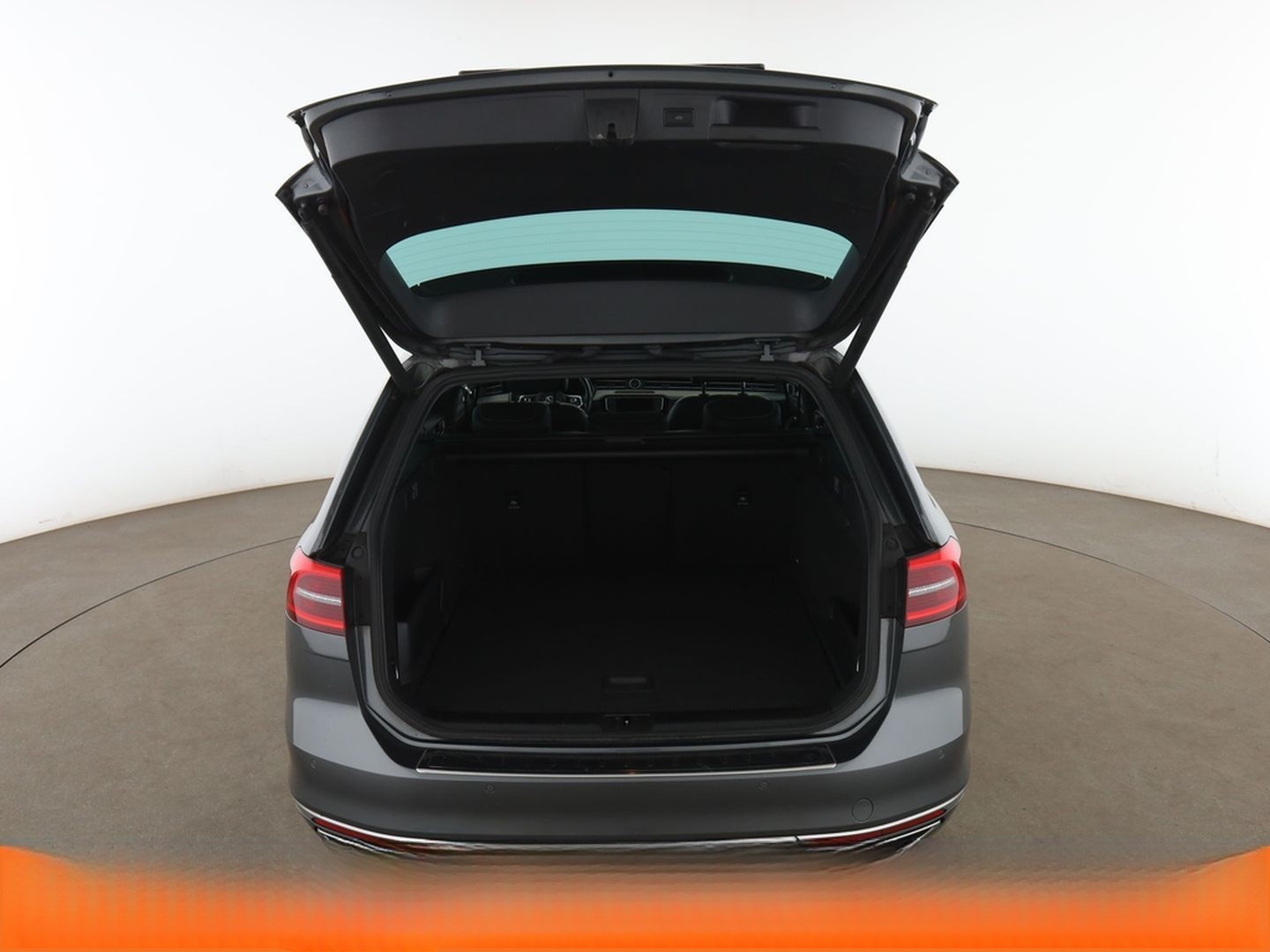 Volkswagen Passat 2.0 TSI Highline BlueMotion Aut.*NAV*ACC* foto 17