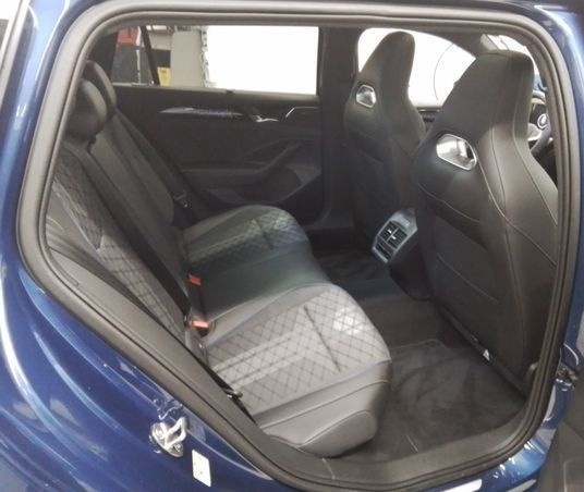 Volkswagen Passat Variant R-LINE BLACK 1.5TSI HYBRID 177PS foto 7