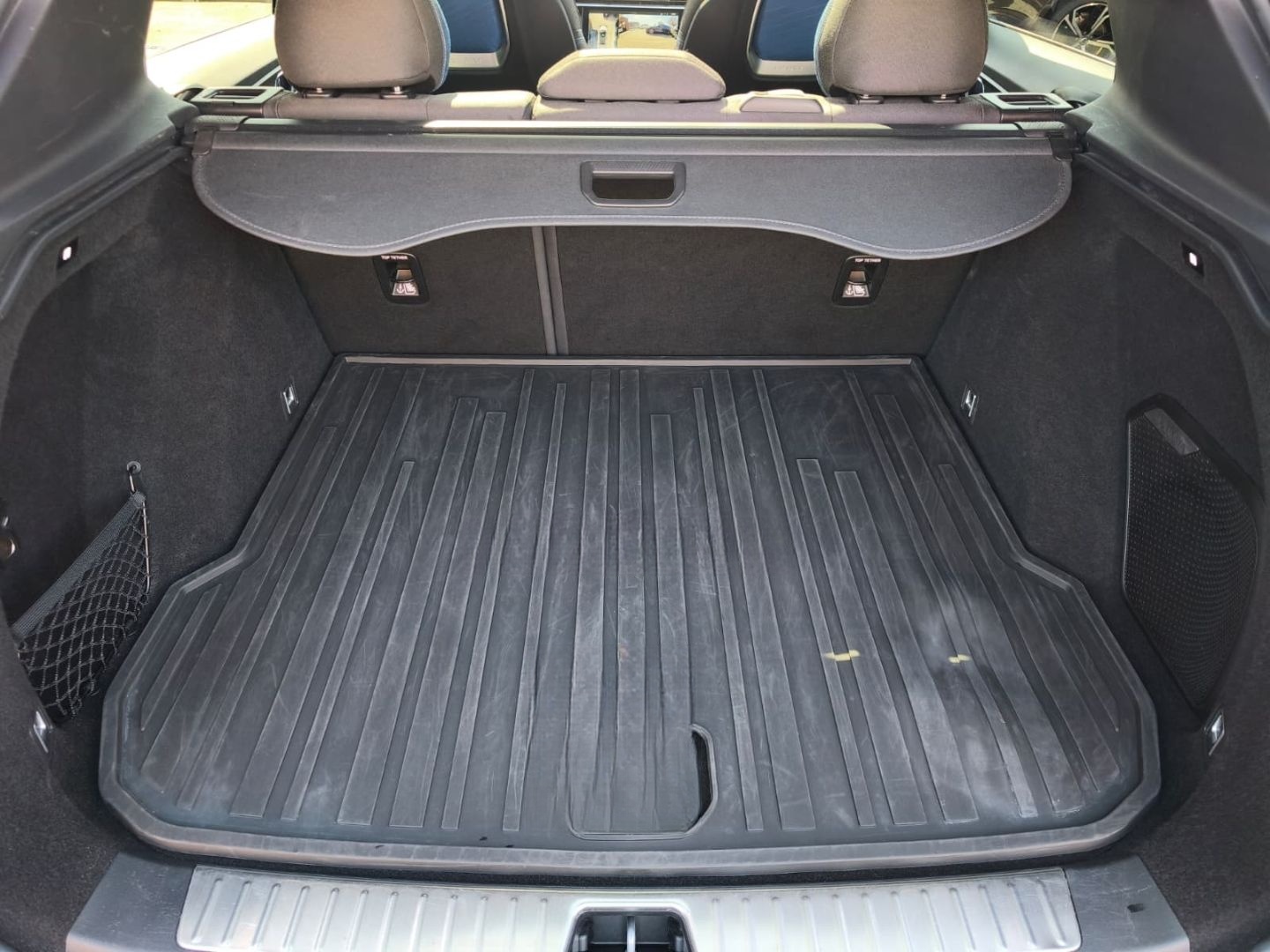 Lynk&Co 01 1.5 TD 192 kW PHEV El. Panodach Navi Digitale foto 17