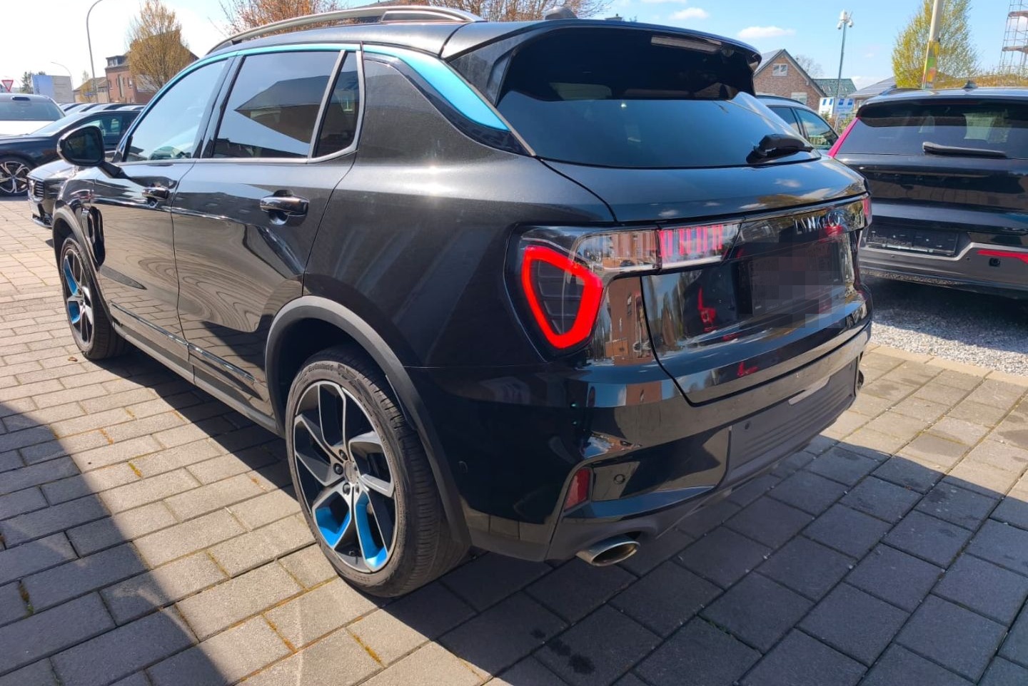 Lynk&Co 01 1.5 TD 192 kW PHEV El. Panodach Navi Digitale foto 5