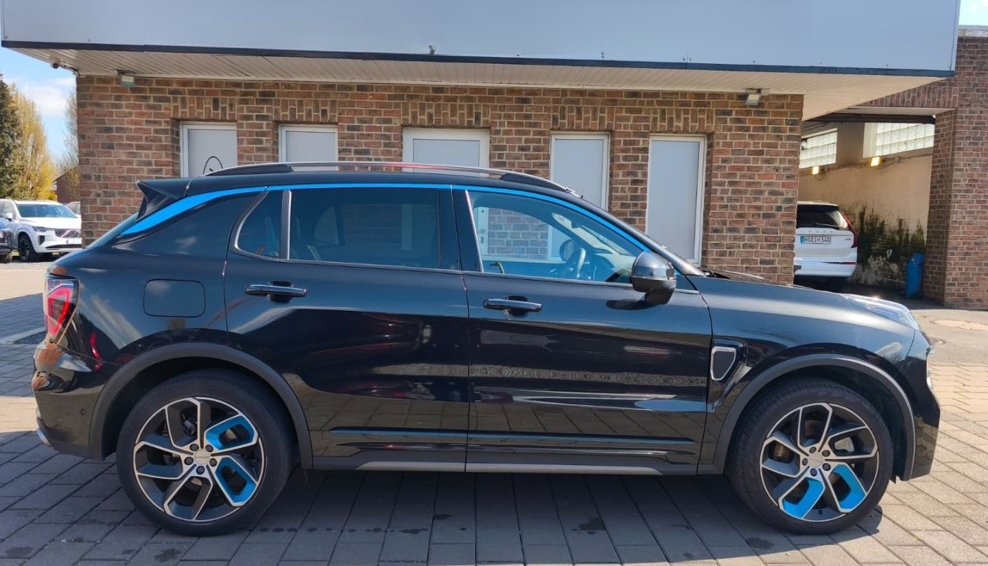 Lynk&Co 01 1.5 TD 192 kW PHEV El. Panodach Navi Digitale foto 9