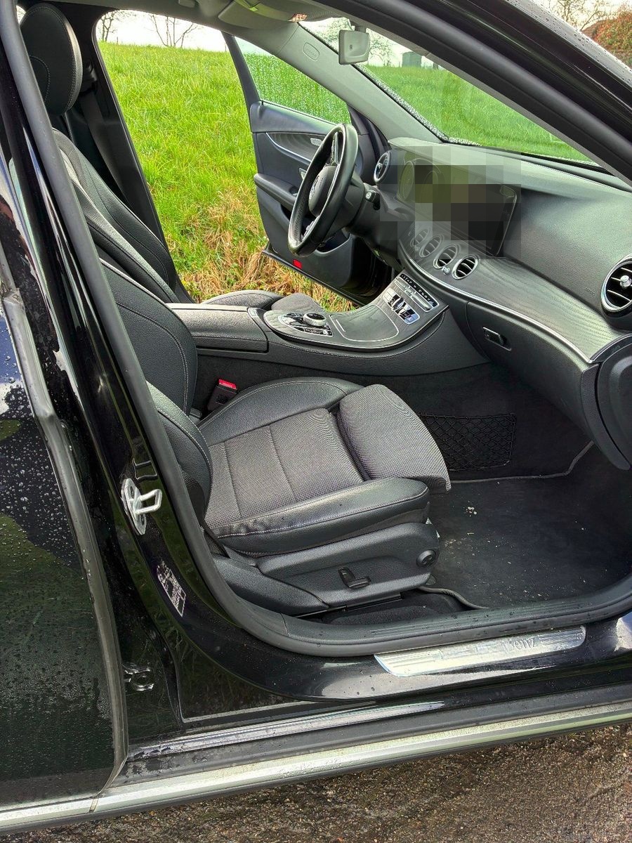 Mercedes-Benz E220d 4MATIC AllTerrain, Gar... foto 11