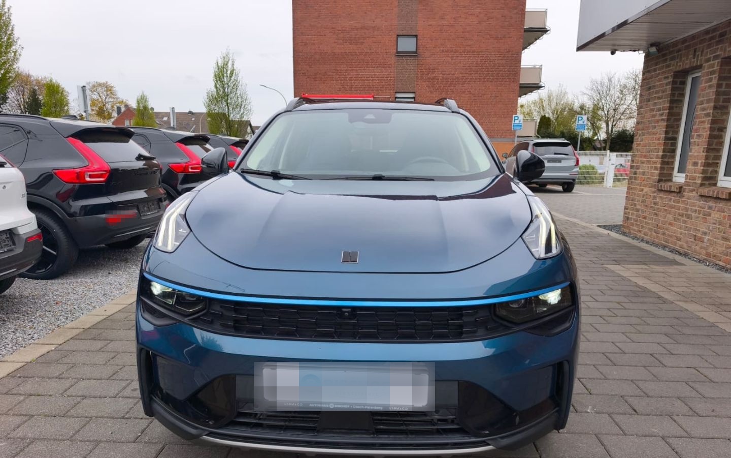 Lynk&Co 01 1.5 TD 192 kW PHEV El. Panodach Navi Digitale foto 3