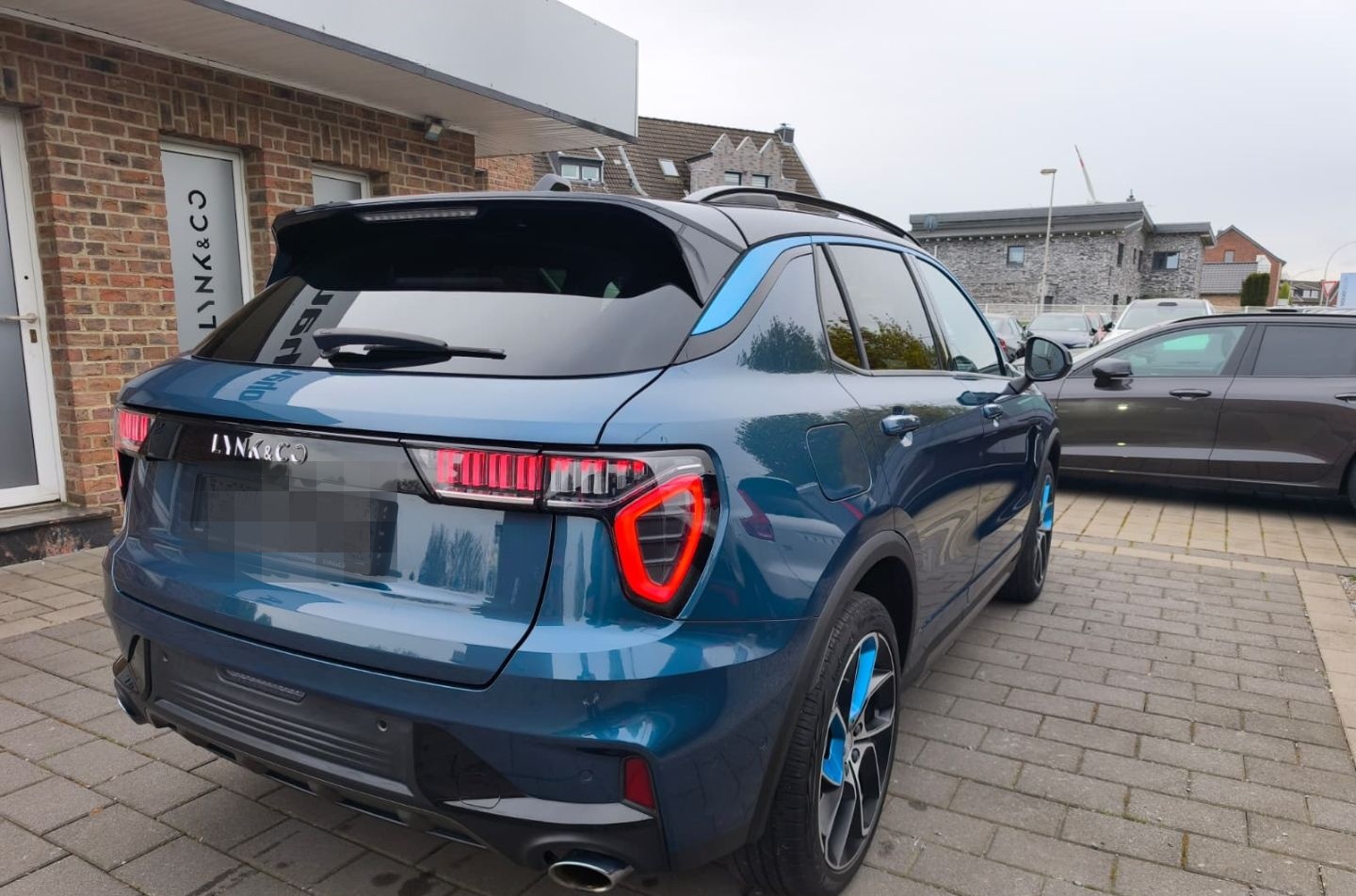 Lynk&Co 01 1.5 TD 192 kW PHEV El. Panodach Navi Digitale foto 6