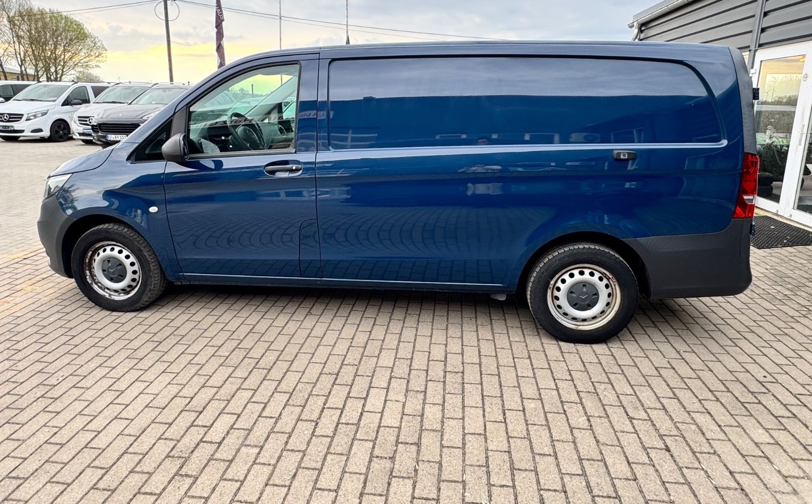 Mercedes-Benz Vito Kasten 116 CDI*lang*AHK*Klima*MwSt*Kamera foto 9