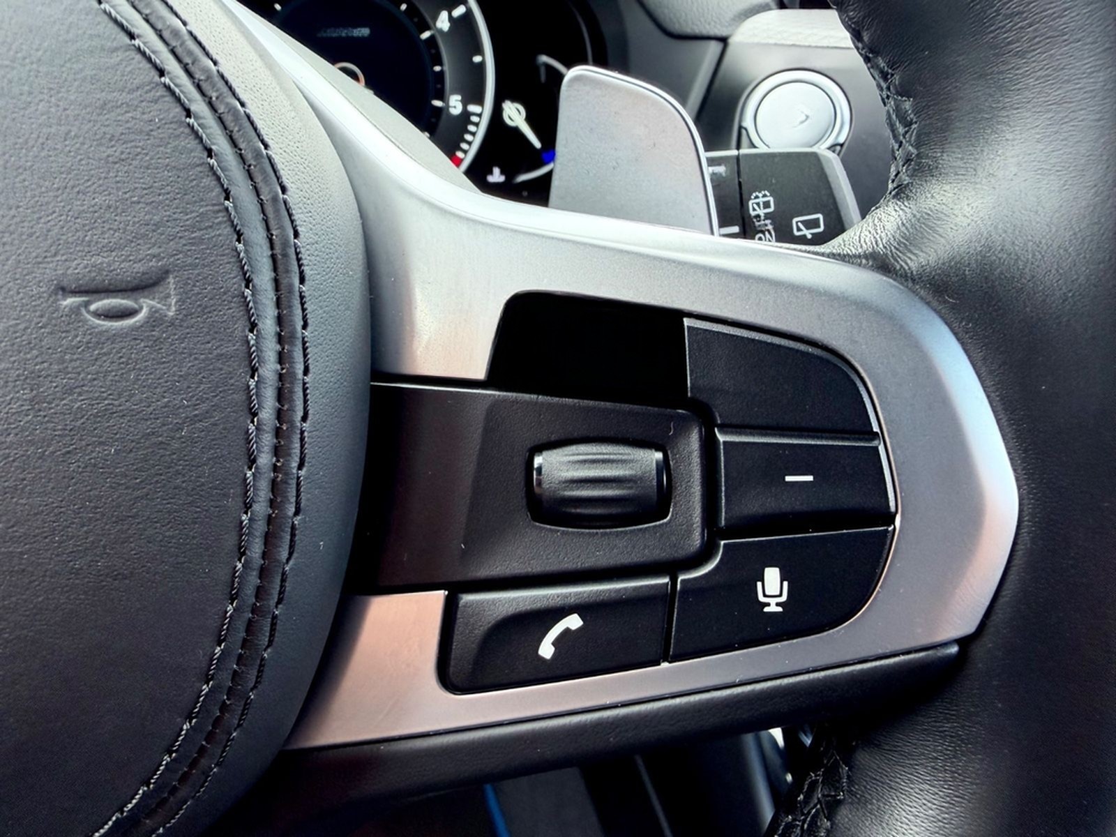 BMW X3 xDrive 20d M Sport Paket /LED/ACC/HUD/CAM/AHK foto 18