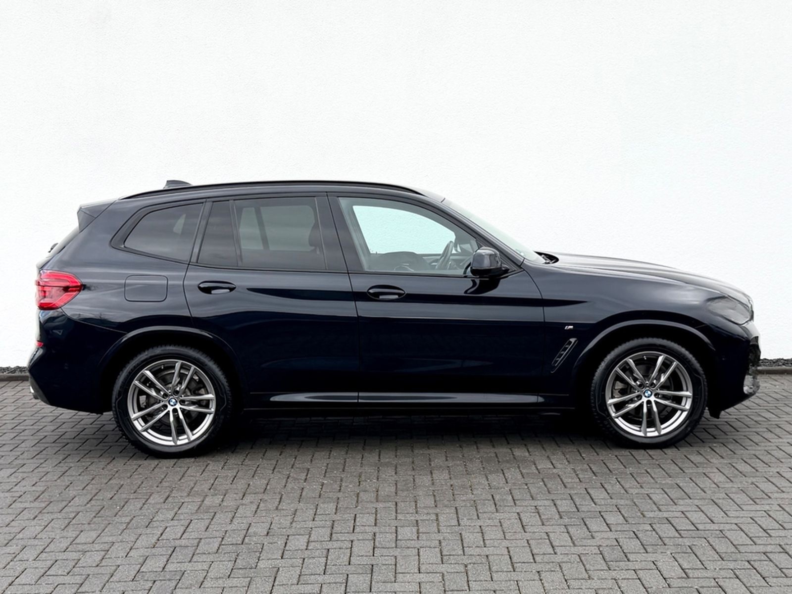 BMW X3 xDrive 20d M Sport Paket /LED/ACC/HUD/CAM/AHK foto 4
