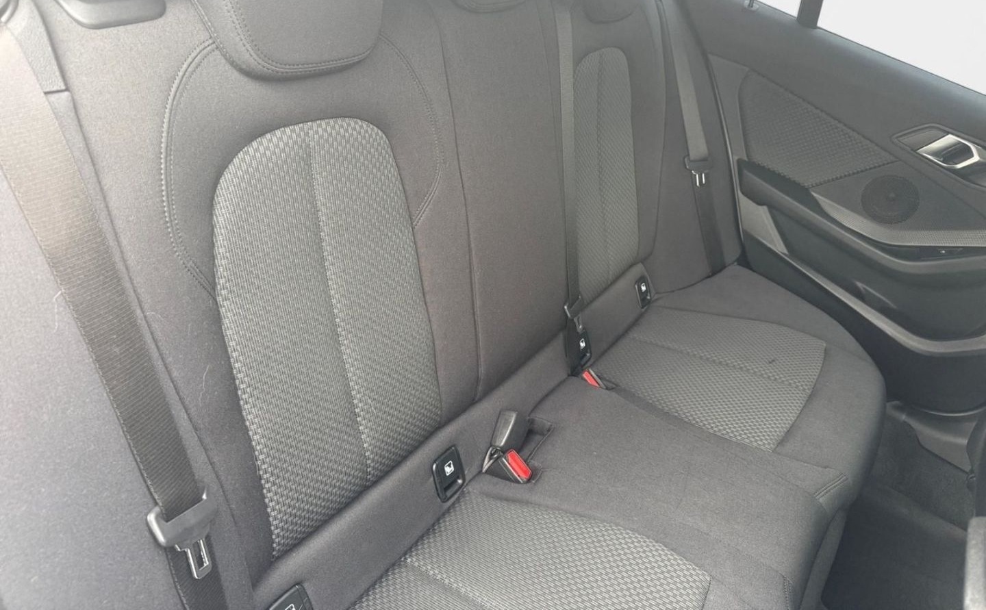 BMW 118 Lim. i +SHZ+BMW Live Cockpit+Bluetooth+ foto 14