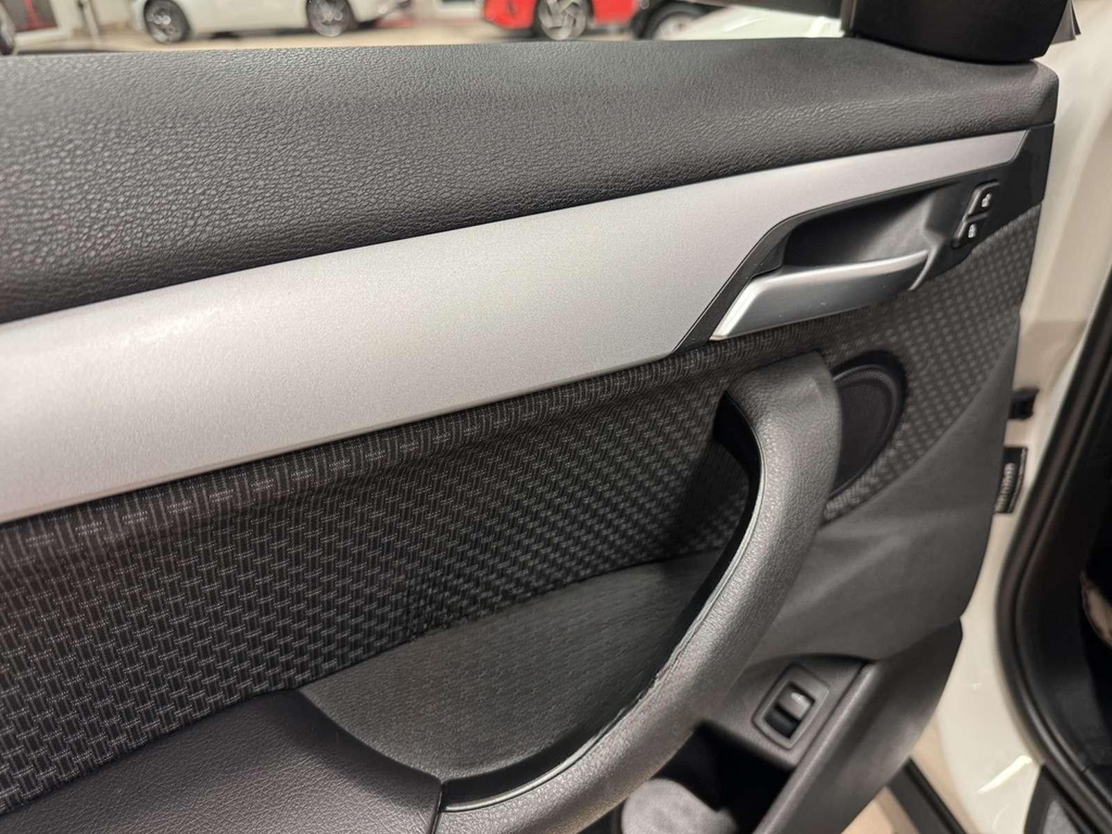 BMW xDrive 20i /LED/Navi/Ahk/VZE/Park-Ass foto 21