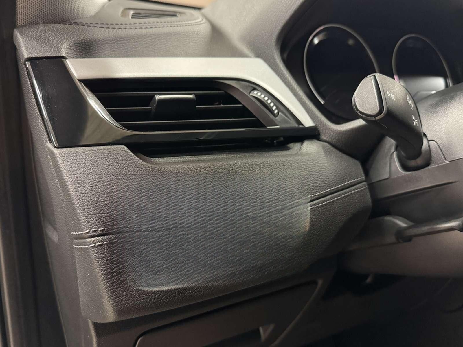 BMW xDrive 20i /LED/Navi/Ahk/VZE/Park-Ass foto 22