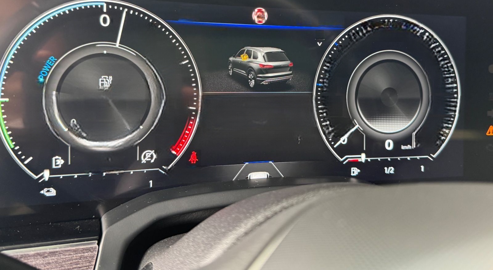 Volkswagen Touareg Elegance 4Motion eHybrid / 1. Hand foto 22