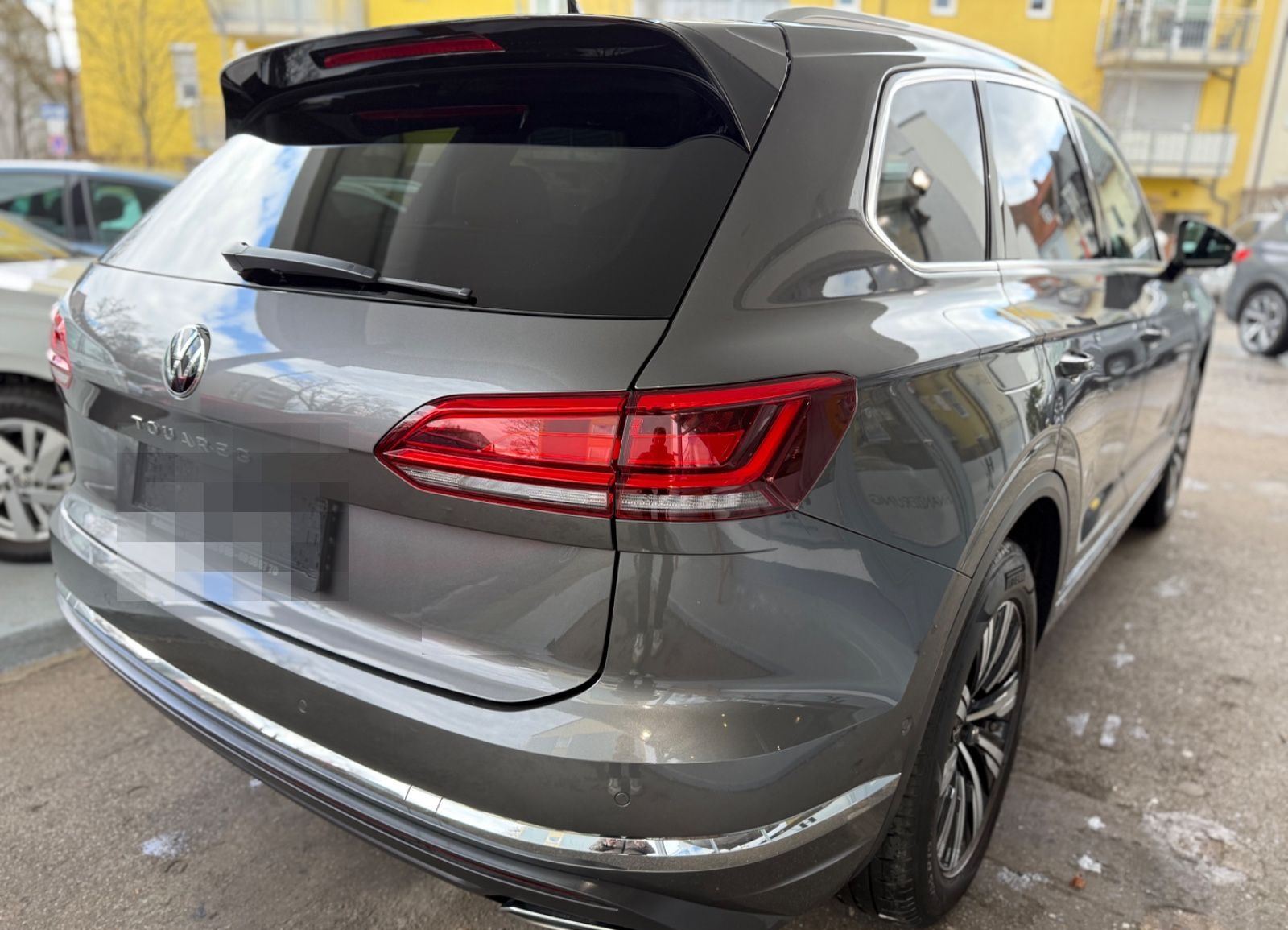 Volkswagen Touareg Elegance 4Motion eHybrid / 1. Hand foto 10