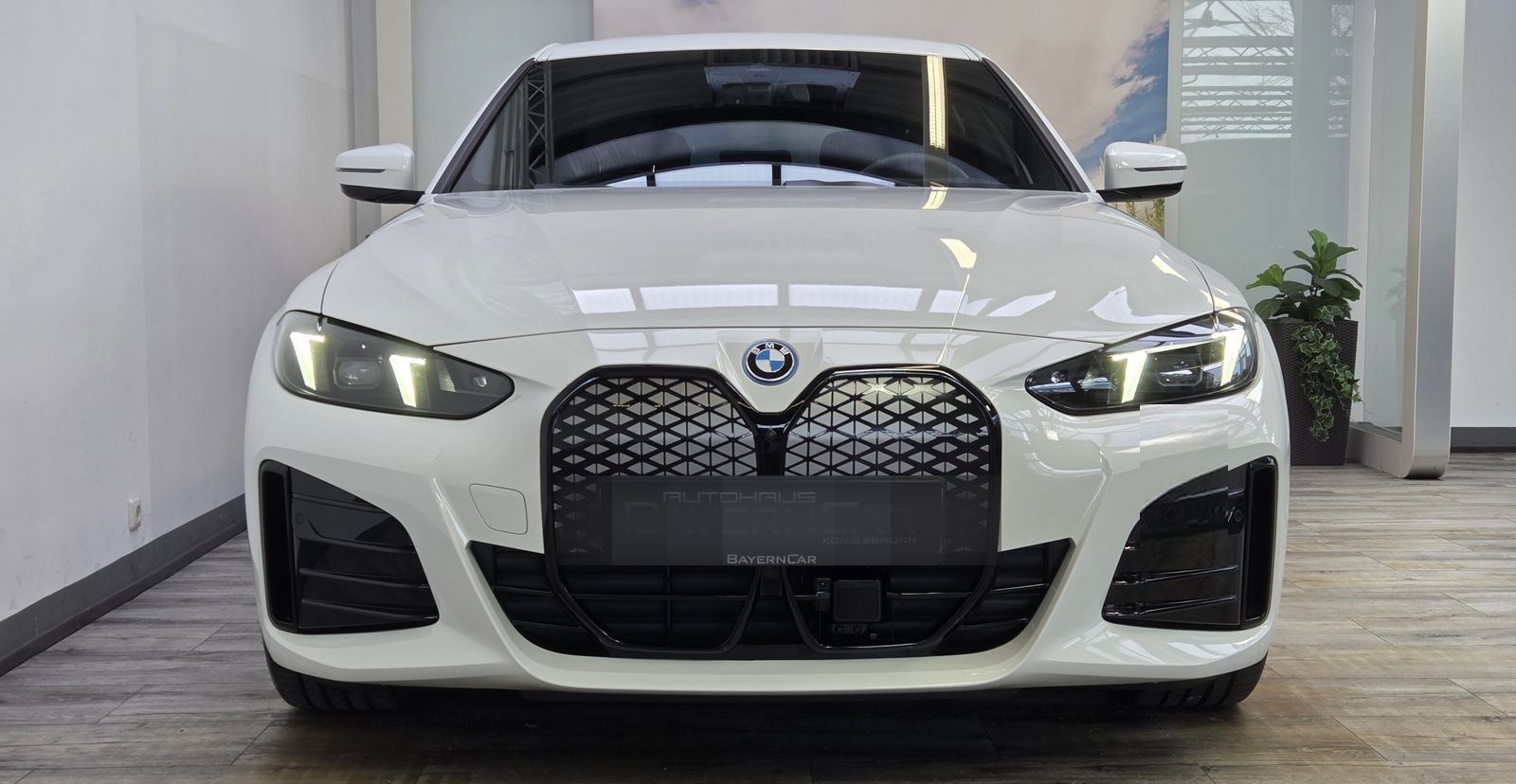 BMW i4 xDrive40 M Sport Pro ACC 360° 20Zoll H&K foto 2