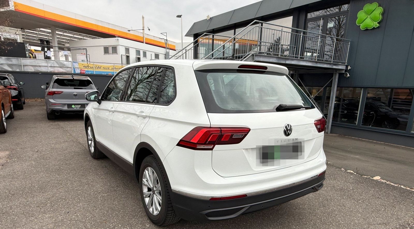 Volkswagen Tiguan 2.0 TDI AHK PDC LED KLIMA 17" foto 5
