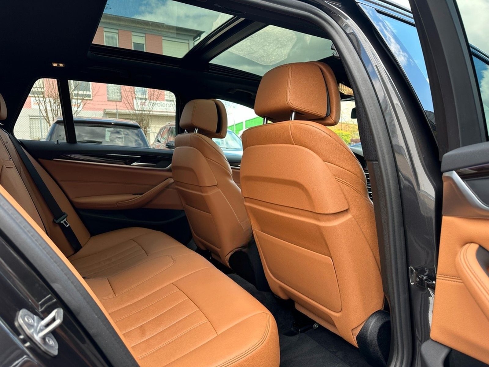 BMW 530dAT Sport DIGITACHO PANO ACC 360° SITZKLIMA foto 12