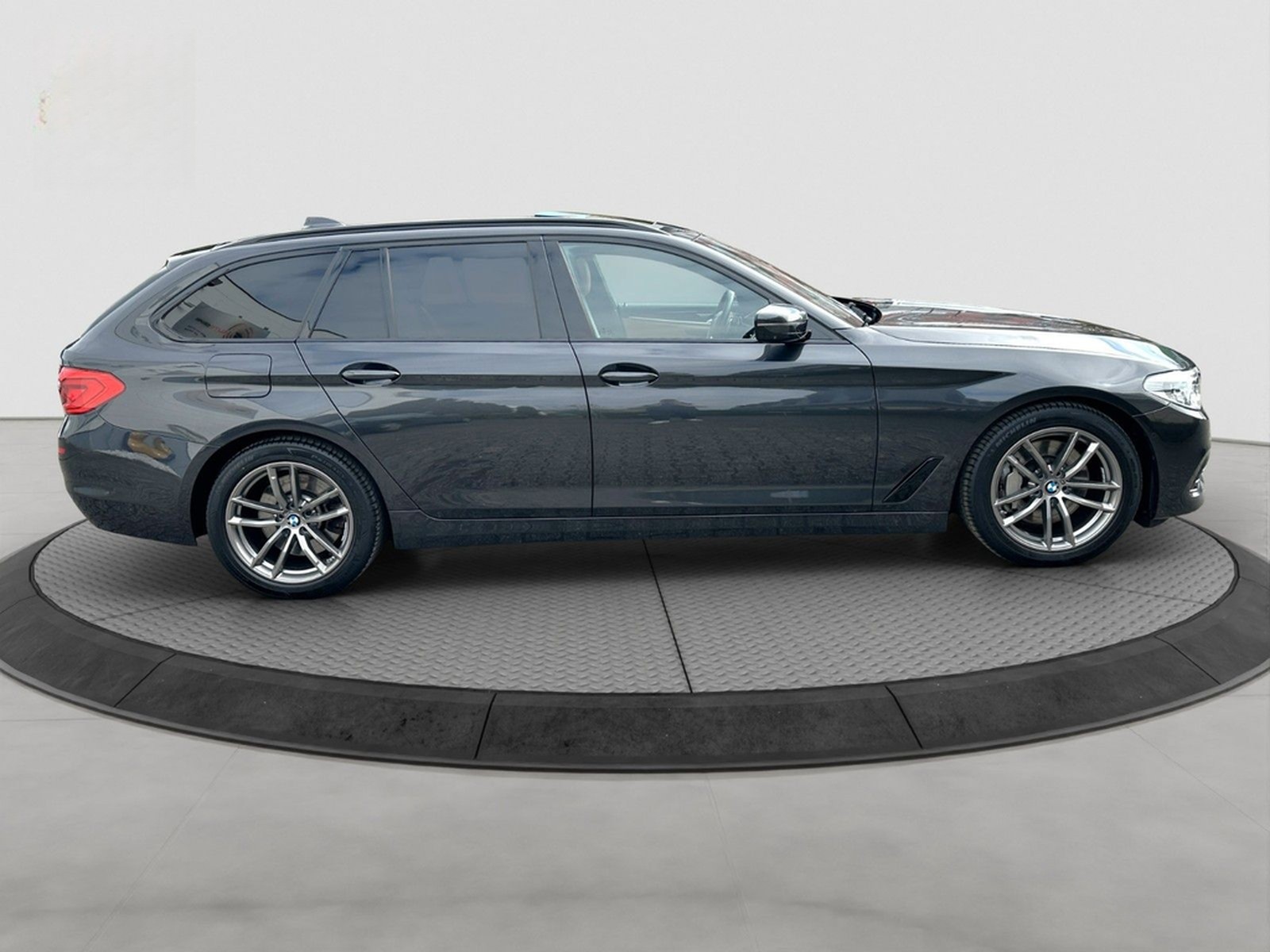 BMW 530dAT Sport DIGITACHO PANO ACC 360° SITZKLIMA foto 4