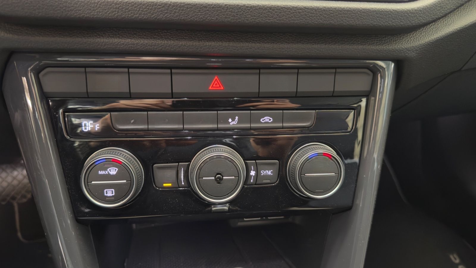 Volkswagen T-Roc Sport*AHK*TÜVneu*Sitz-H*Digital-Cockpit* foto 22