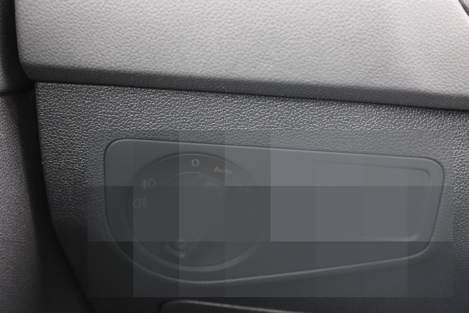 Volkswagen Tiguan 2.0 TDI R-LINE *Navi*LED*ACC*PDC*Sitzh.* foto 19