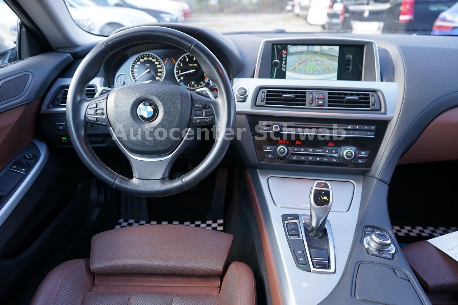 BMW 640i Coupe-iNDiViDUAL-TEMPOMAT-2. HAND-R KAMERA foto 12