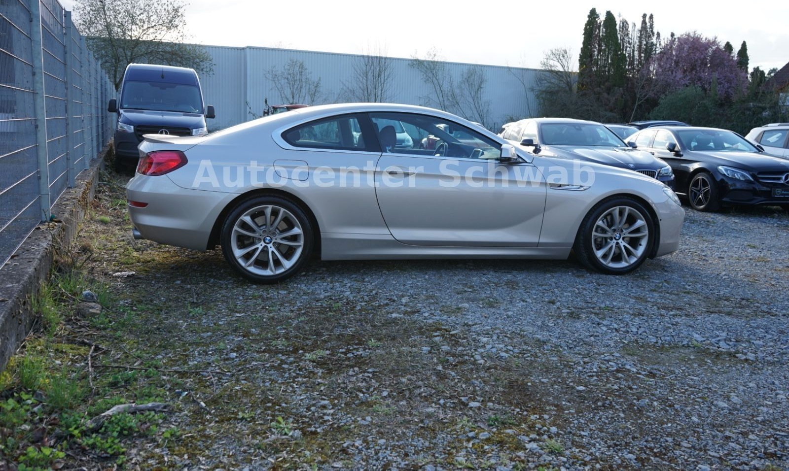 BMW 640i Coupe-iNDiViDUAL-TEMPOMAT-2. HAND-R KAMERA foto 6