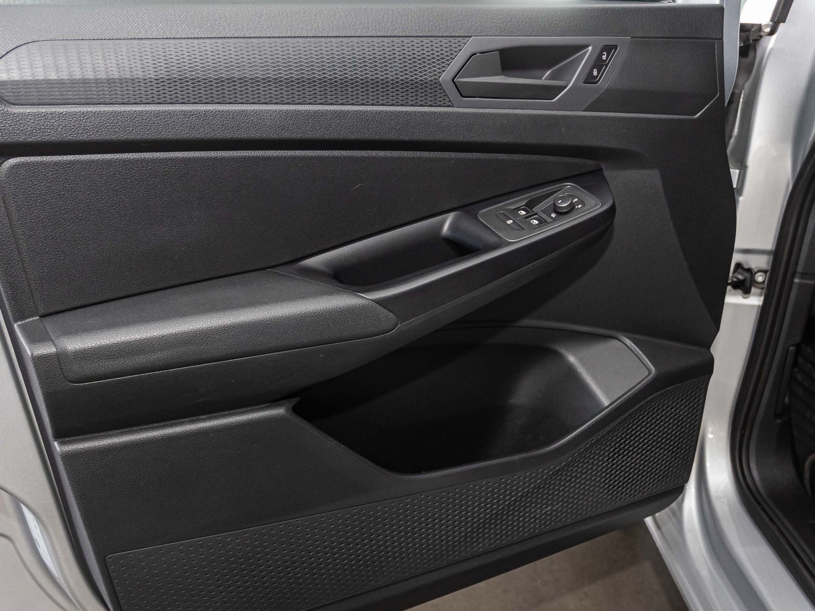 Volkswagen Caddy Kombi 2.0 TDI Basis, App-Connect, Klima, P foto 8